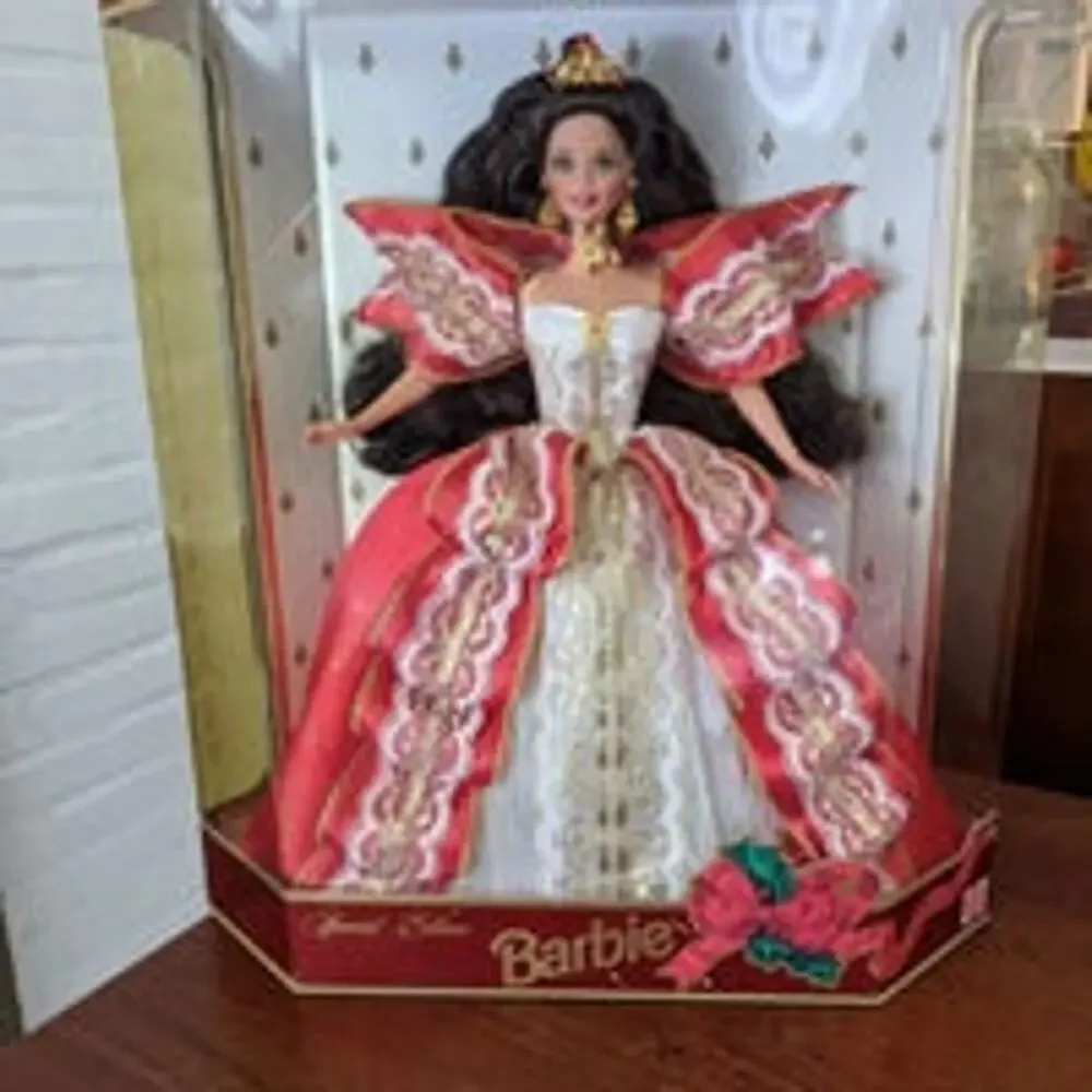 1997 Happy Holidays Barbie